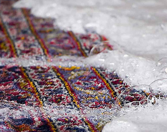 خدمات تخصصی قالیشویی در قالیشویی کرمانشاه